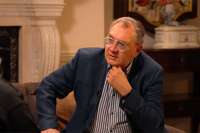 Пастухов: «Иран сморгнул и, выражаясь языком советской киноклассики, подарил Трампу «веник»