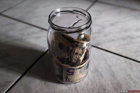 «Государство принимает всяческие меры, чтобы у людей не было никаких механизмов использовать доллары внутри страны»