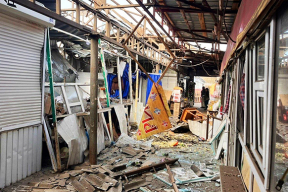 Война, 4 апреля. В Никополе атакован рынок, погибли пять человек. В Сумах и Харькове россияне били по жилым домам